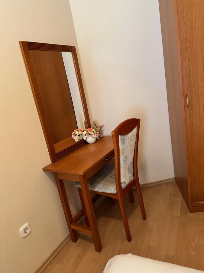 Cozy Garden Apartman Apartment Gyula Exterior photo
